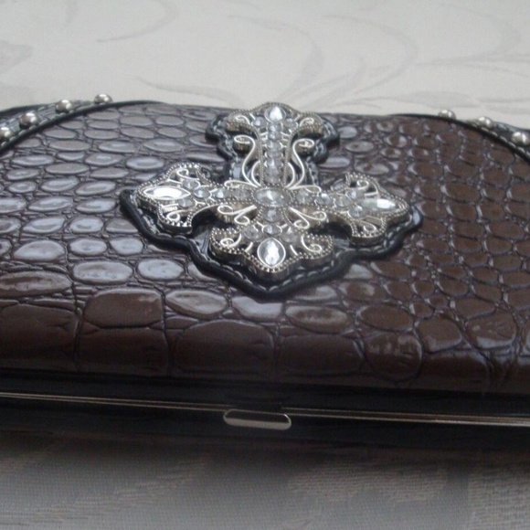 Brown Faux Croc / Snake Rhinestone Bling Cross Clutch Wallet Yesir New - Picture 2 of 6